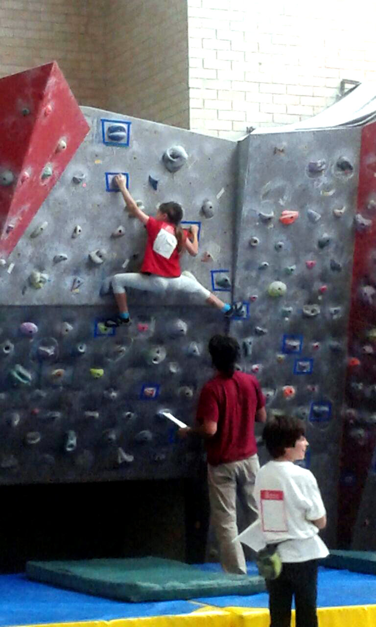 GRAN PARTICIPACION EN EL CAMPEONATO NAVARRO DE BLOQUE Y OPEN NAFARROA 2015